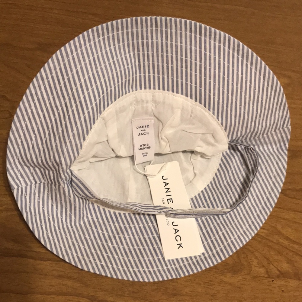 New Janie and Jack 0-3M, 3-6M, 6-12M blue & white striped sun hat w white bow - Picture 2 of 4
